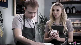 Young guy admittit eius GF se circumvenit in eam propter sexus